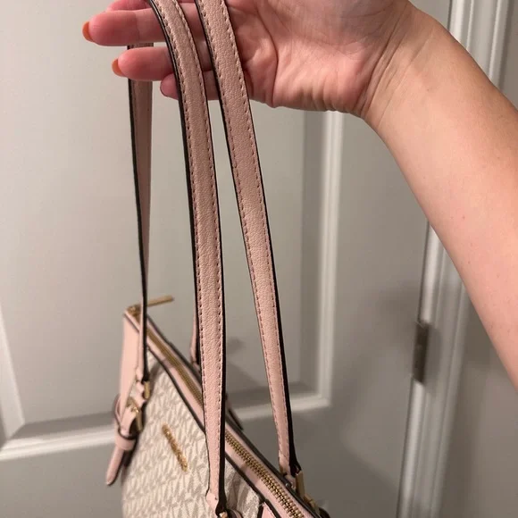 Michael Kors Pink and Cream Tote with Signature Design - Picture 3 of 10